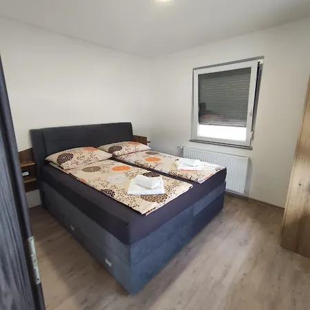 Druzinski Apartmaji Judnic Appartamento Adlesici