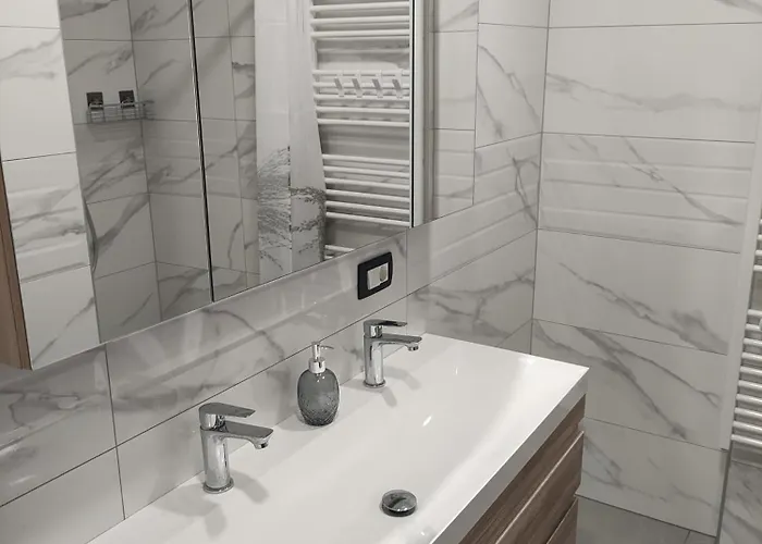 Druzinski Apartmaji Judnic * Adlesici